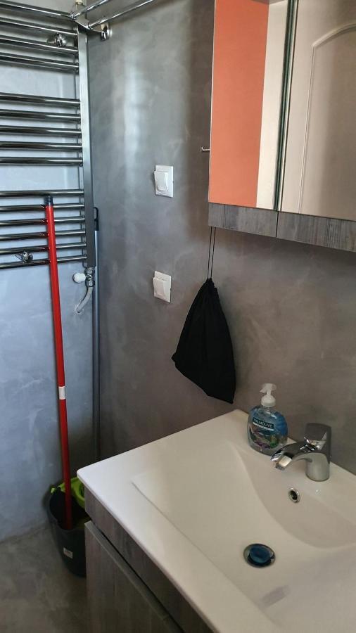 Theos Apartment Alexandroúpolis Ngoại thất bức ảnh