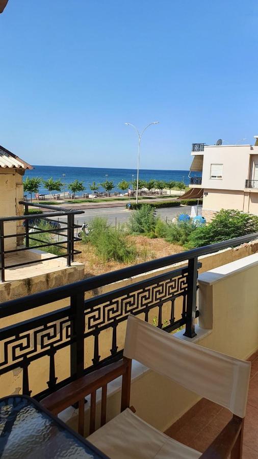 Theos Apartment Alexandroúpolis Ngoại thất bức ảnh