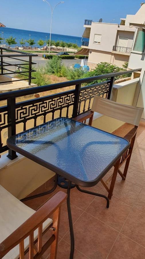 Theos Apartment Alexandroúpolis Ngoại thất bức ảnh